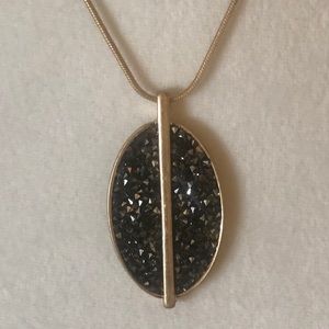 Kenneth Cole Black/Gold Bead Pendant. NWT